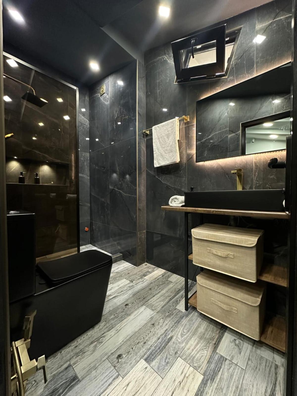 Апартаменти Mansarda House *